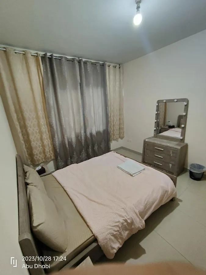 Homestay szállás 3 Couples Must Present Marriage Certificate Upon Check-In Apartman Abu Dzabi Egyesült Arab Emírségek